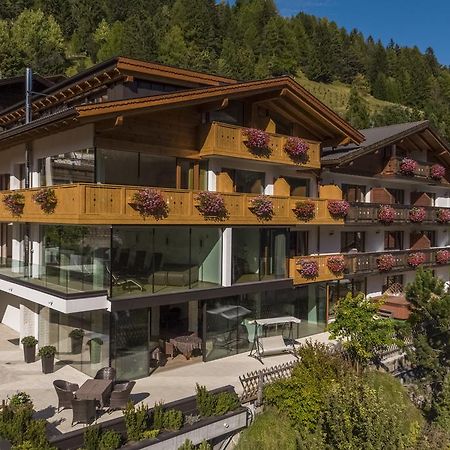 Hotel Garni Gardena - Appartments Santa Cristina Val Gardena Exterior photo